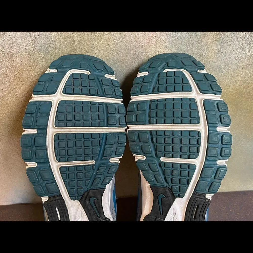 Nike Revolution 2 Women’s Running Shoes Size 9.5M